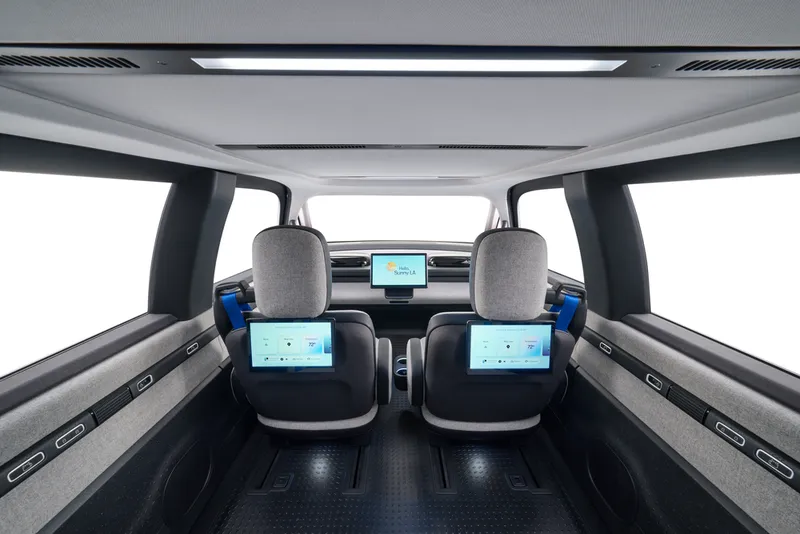 waymo robotaxi 2 (1) (1)