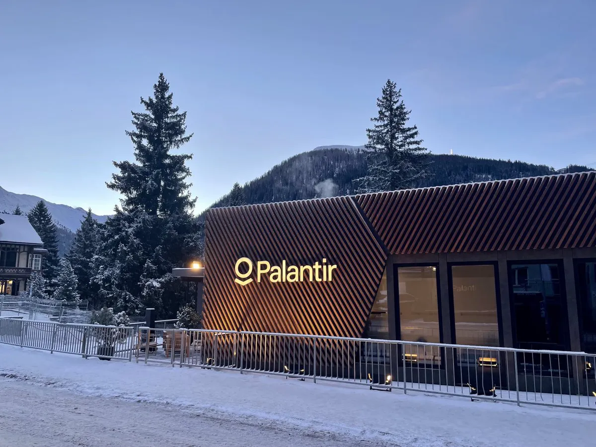 Palantir sede